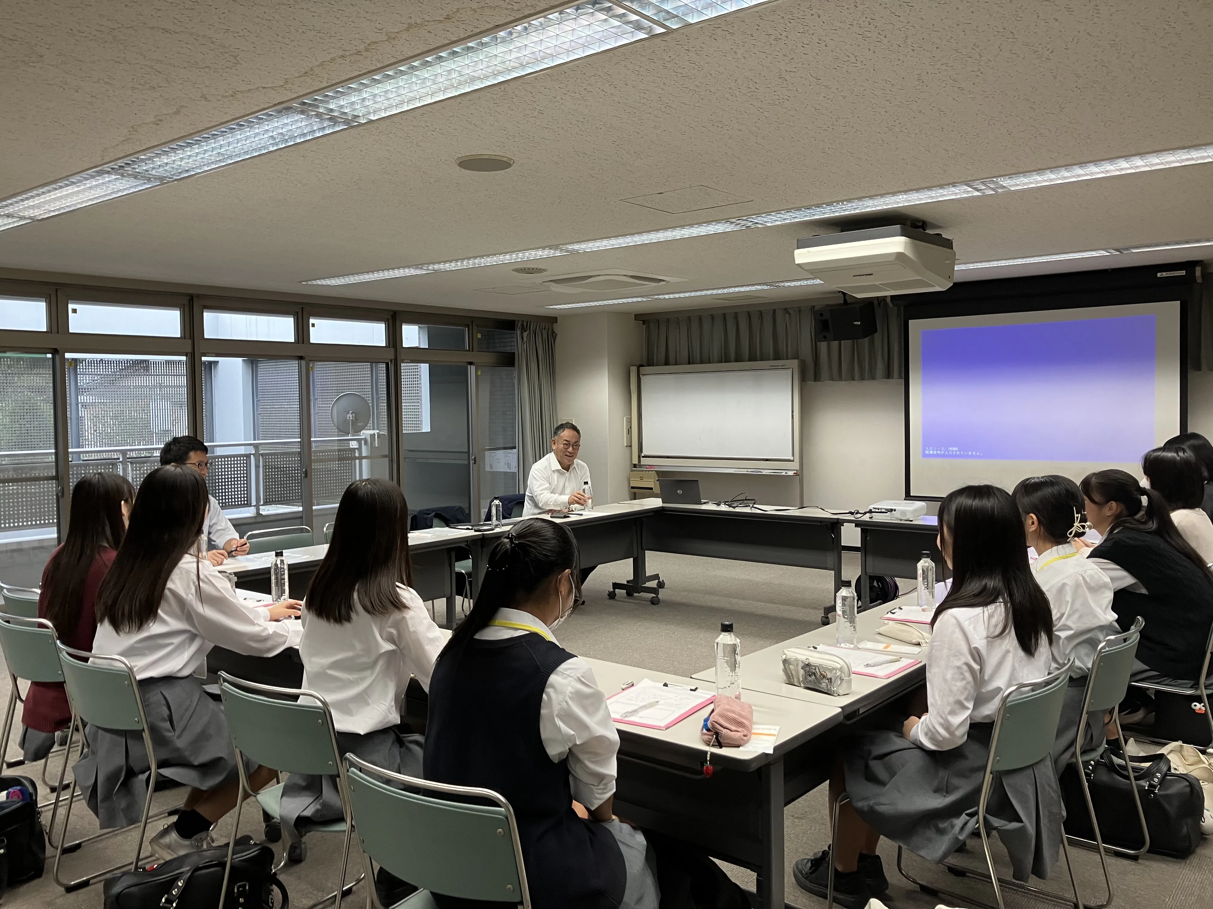 岸根高等学校　サークルアクション